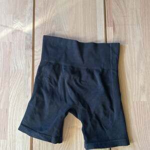 Target (Lab Joy) Bike Shorts Size: S